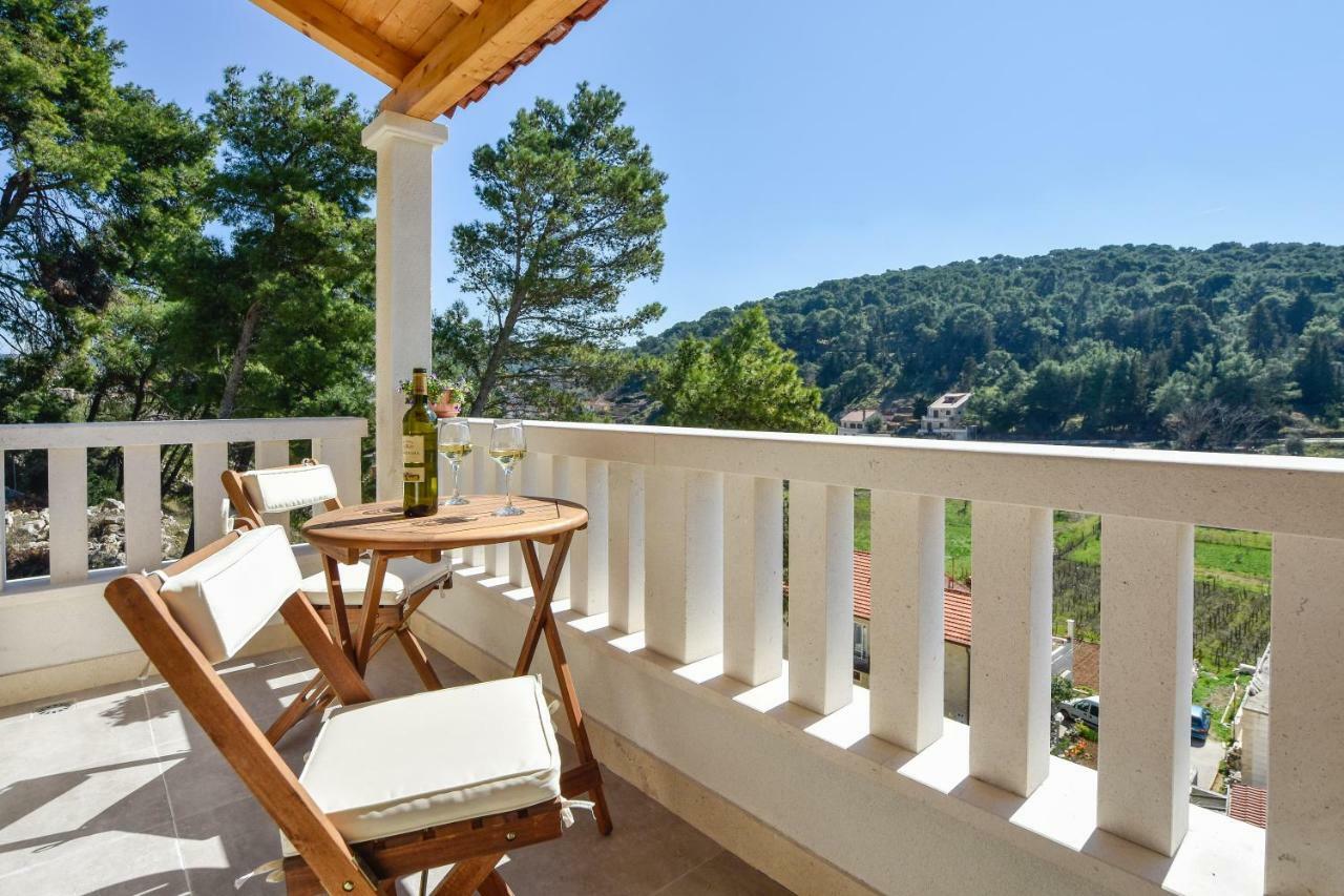 Villa Mar 1 - Luxury Apartments Pucisca Dış mekan fotoğraf