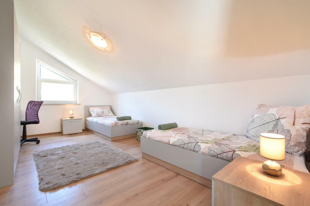 Villa Mar 1 - Luxury Apartments Pucisca Dış mekan fotoğraf
